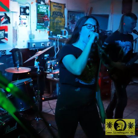 Bolzenschuss (D) Alter Bahnhof, Hof 14. Dezember 2022 (6).JPG